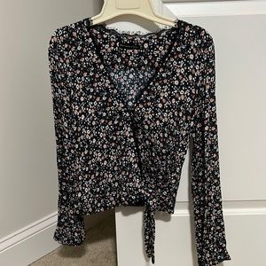 Floral vneck Abercrombie and fitch blouse